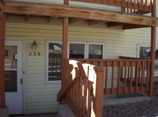 239 Miller Ln, Cheyenne, WY 82009