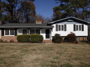 4213 Wedgewood Dr, Raleigh, NC 27604