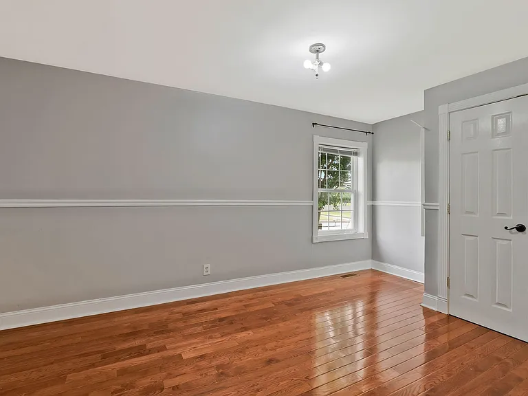 5206 Georgia Ave — Photo 14