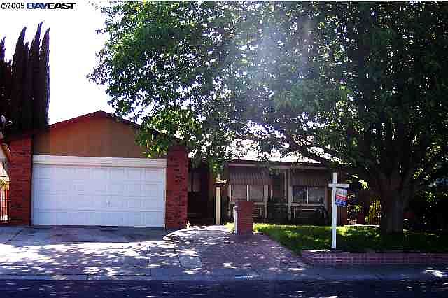 1st image of 2200 N Chester Dr