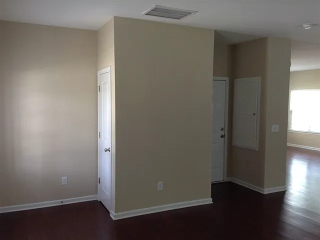 4510 Cardinal Grove Blvd — Photo 2