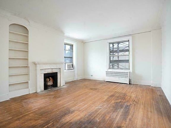 4th image of 246 W End Ave APT 12G