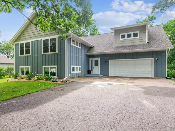 26338 Finley Ave, Wyoming, MN 55092