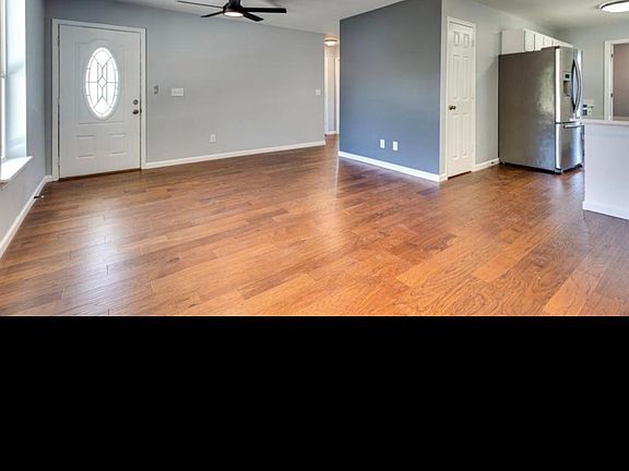 3rd image of 3234 Rainwood Dr