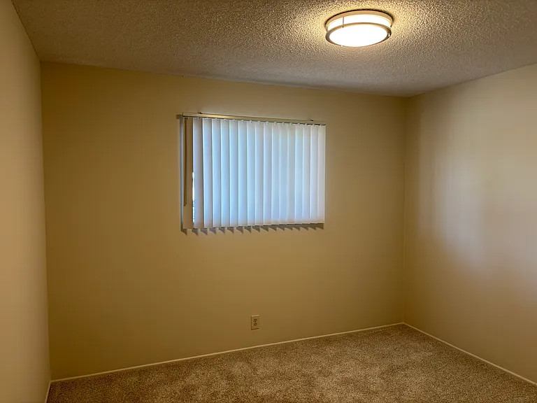 1286 Petal Way — Photo 9