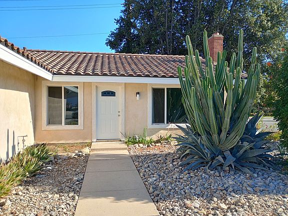 2nd image of 10431 Nutmeg St