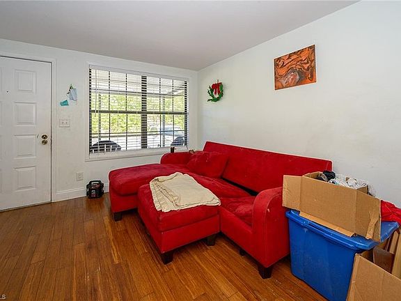 5th image of 5225 Treetops Dr N #I-3
