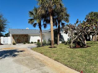 210 73rd St NW, Bradenton, FL 34209