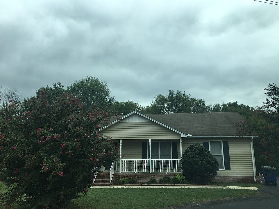 1st image of 306 Southview Dr