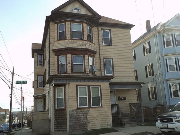 2nd image of 188 Myrtle St