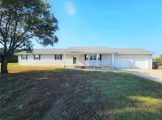 4215 E 320th Rd, El Dorado Springs, MO 64744