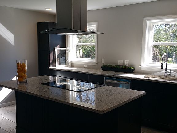 3rd image of 5624 Albright Ave