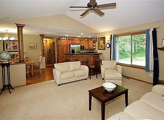 3rd image of 15784 83rd St NE