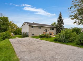 4261 Huronia Rd, Severn, ON L3V 0G6