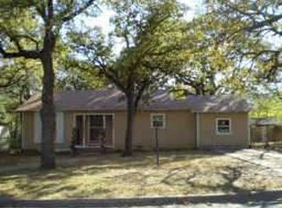 5536 S Hampshire Blvd, Fort Worth, TX 76112