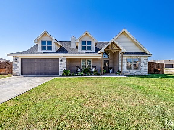 3rd image of 8483 Lynx Ln