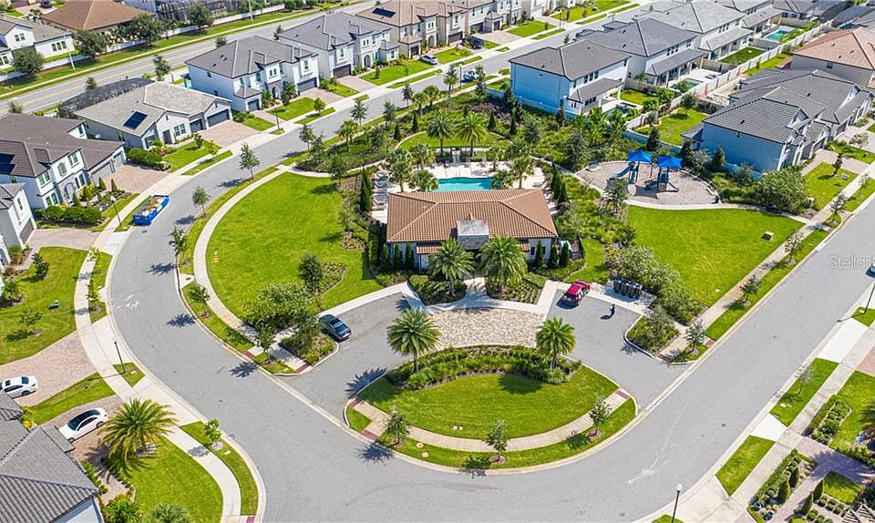 2nd image of 8073 Ludington Cir