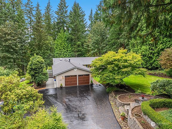 2nd image of 5921 188th St SE