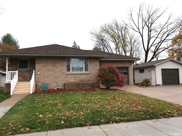 925 SMITH STREET, Stevens Point, WI 54481