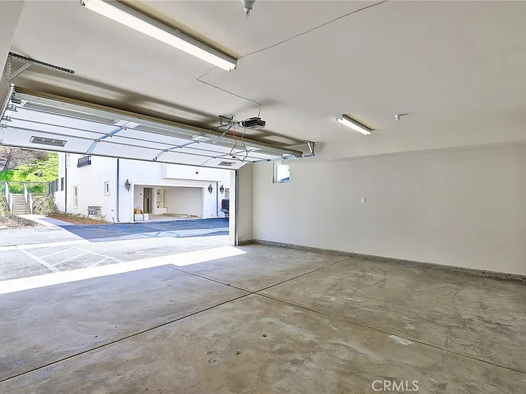 1 Spyglass Ave — Photo 49