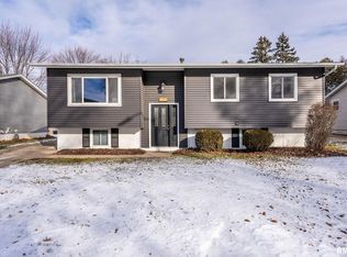 501 33rd Ave W, Milan, IL 61264