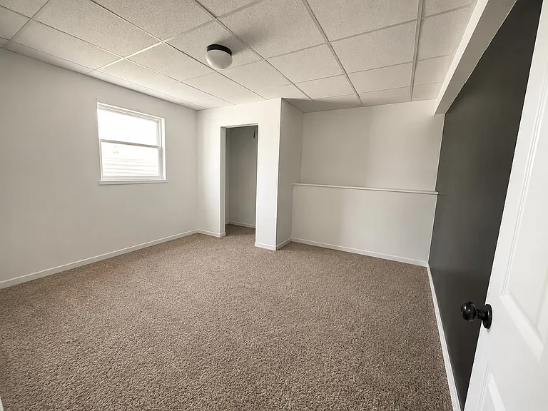 4304 NE 103rd Ct — Photo 8
