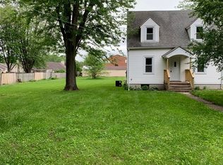 2107 4th Ave, Sterling, IL 61081