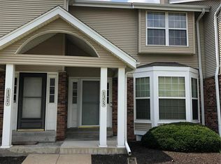 1375 Forest Creek Dr #2, Saint Charles, MO 63303
