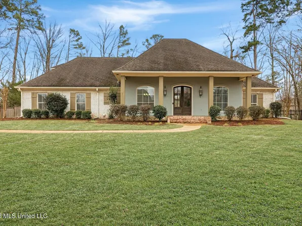 1002 Eastview Cv, Brandon, MS 39042