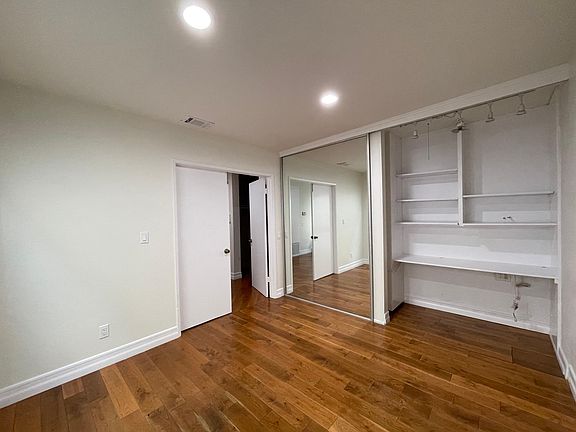 4th image of 82 Barmore Ct