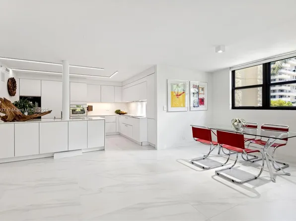 170 Ocean Lane Dr APT 312, Key Biscayne, FL 33149