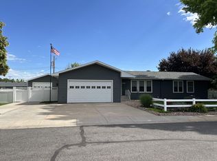 1520 2nd St, Sutherland, NE 69165