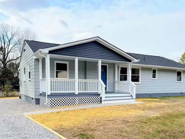 1300 Glendale St, Hopewell, VA 23860