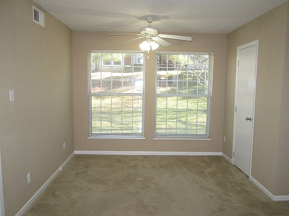 3rd image of 2107 County Cork Dr APT 3