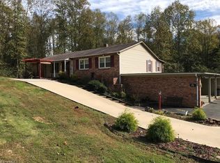 183 Emory St, North Wilkesboro, NC 28659