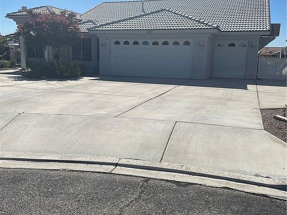 3rd image of 14501 Hurricane Ln