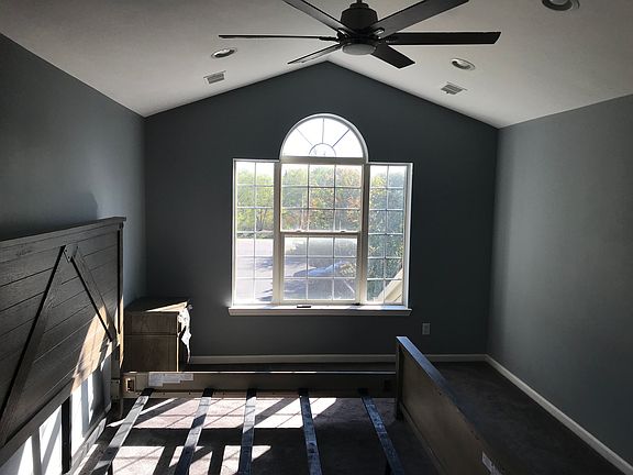 4th image of 3202 Cameron Cir