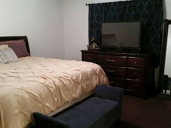 3rd image of 8758 E Squaw Peak Dr