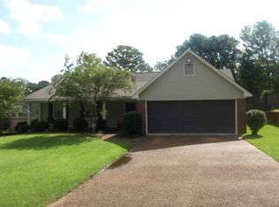 126 Scotland Rd, Clinton, MS 39056