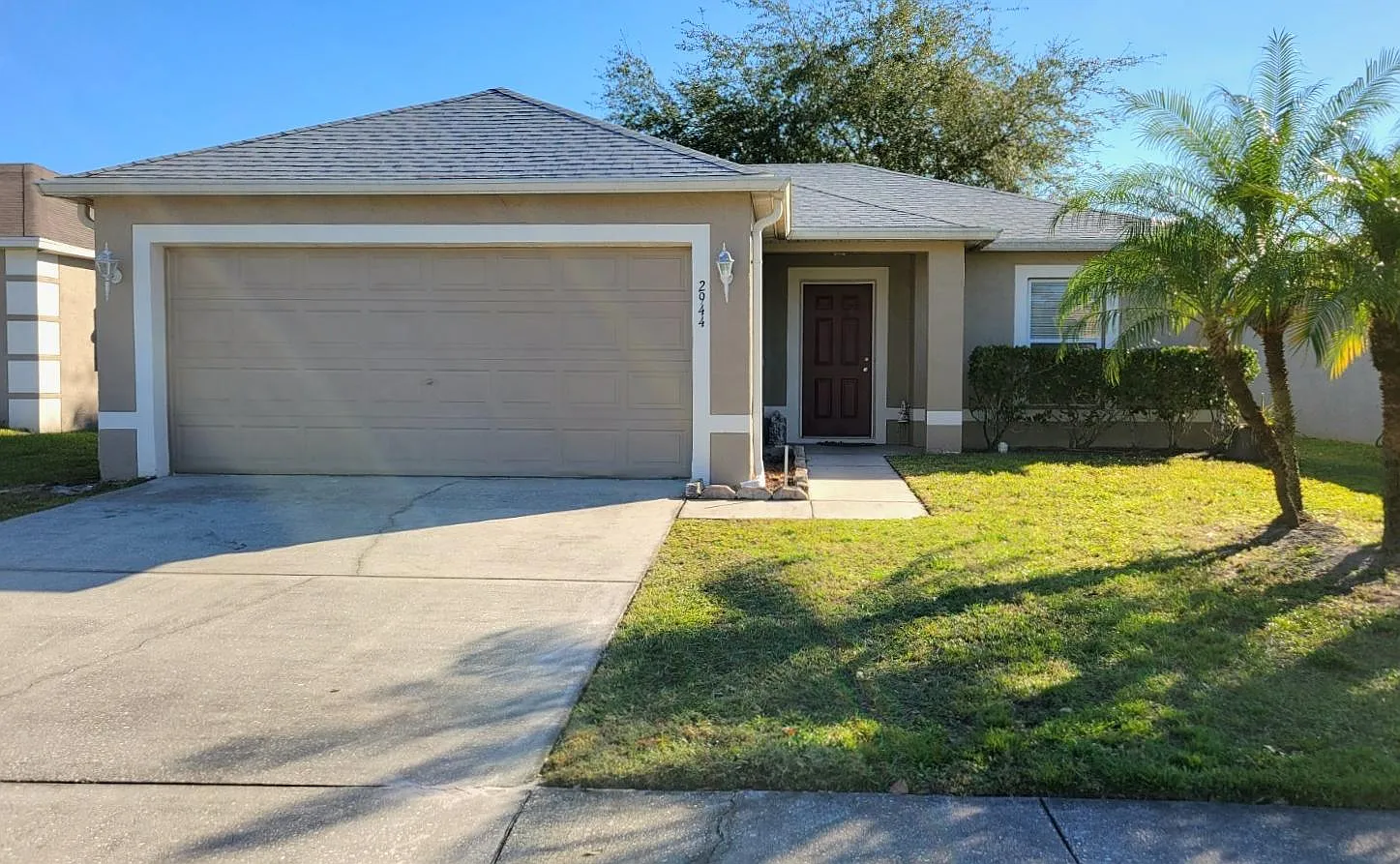 2944 Noah Cir — Photo 1