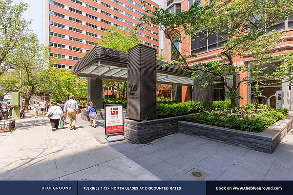 Rented by The Blueground | media 174