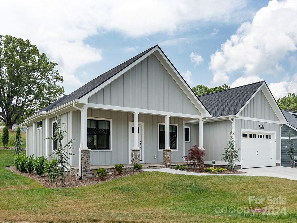 1st image of 75 Olde Oak Way