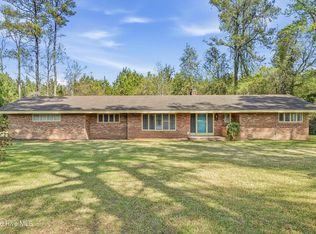 4009 Cedar Creek Road, Fayetteville, NC 28312