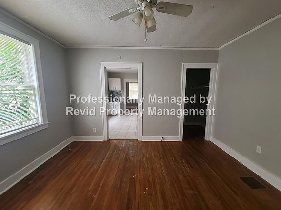5th image of 800 Maury St APT 3