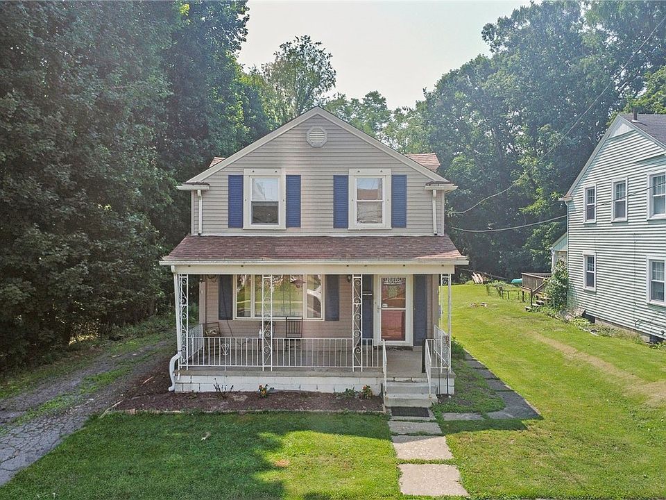 1st image of 1709 Irwin St