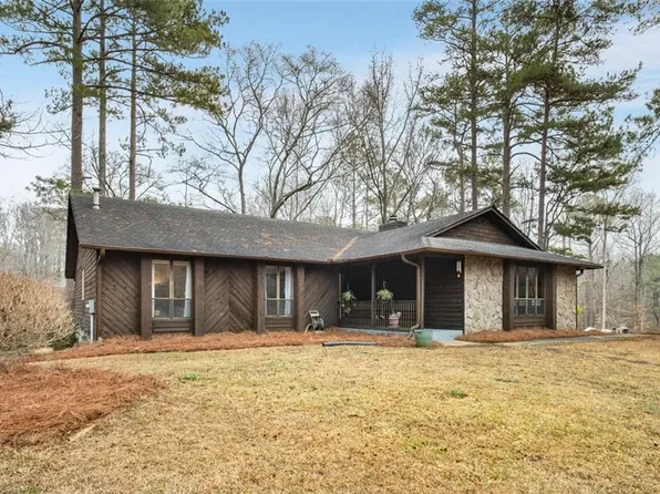 1723 Deer Run Dr SW, Conyers, GA 30094