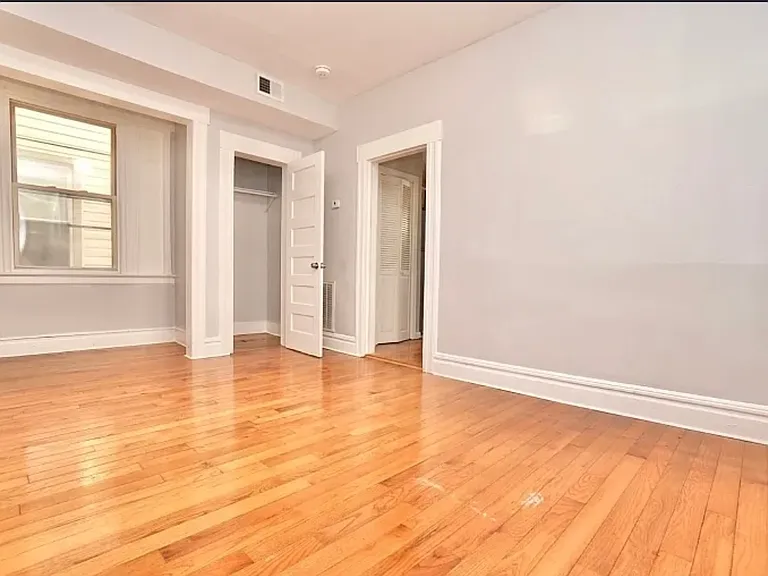 20 Stuyvesant Ave #1 — Photo 15