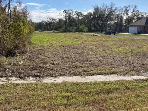 24 S Kenner Ave, Westwego, LA 70094