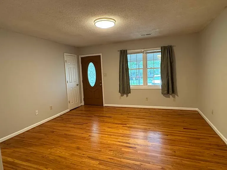 411 Ludwick Ave #411 — Photo 6
