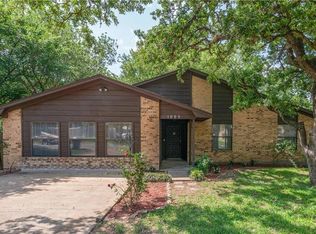 1005 Mistywood Ct, Bryan, TX 77801